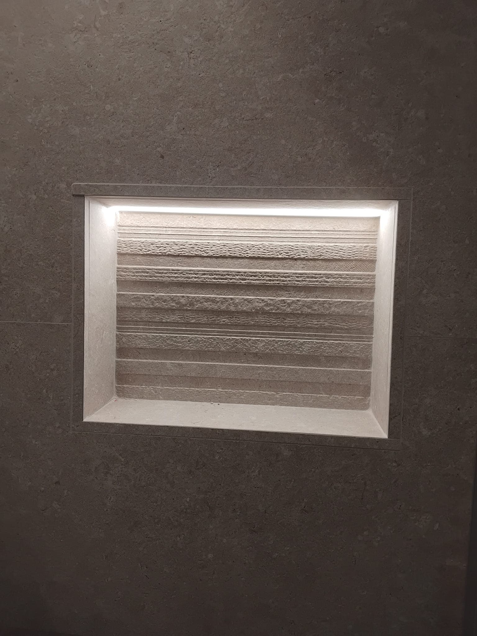 Hornacina con iluminación integrada